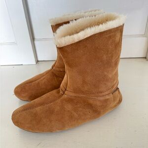 Overland Women's Lily Soft-Sole Sheepskin Slippers size 8